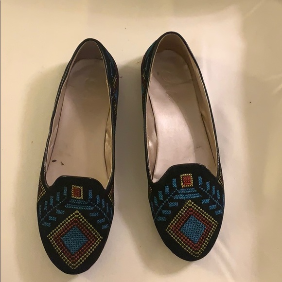 Yoki Tribal Print Flats - Picture 1 of 7